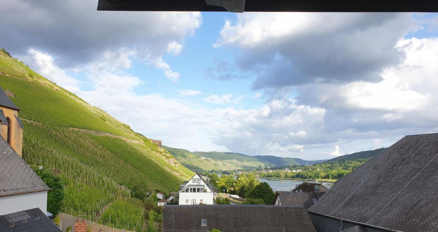 Apartment Romantisches 4 Rosenburgblick In Moselnaehe Zeltingen-Rachtig